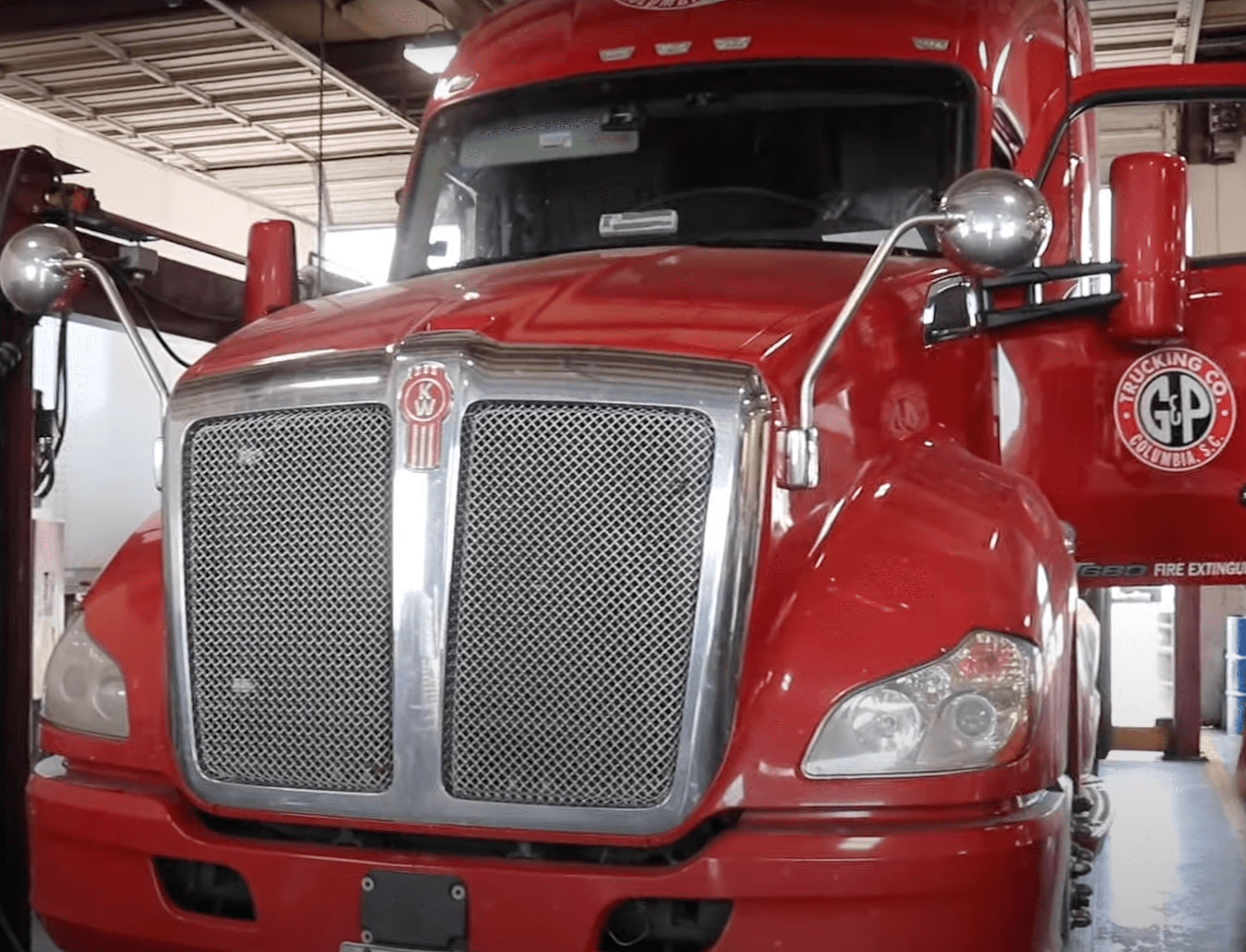 this image shows mobile truck repair in Aurora, CO