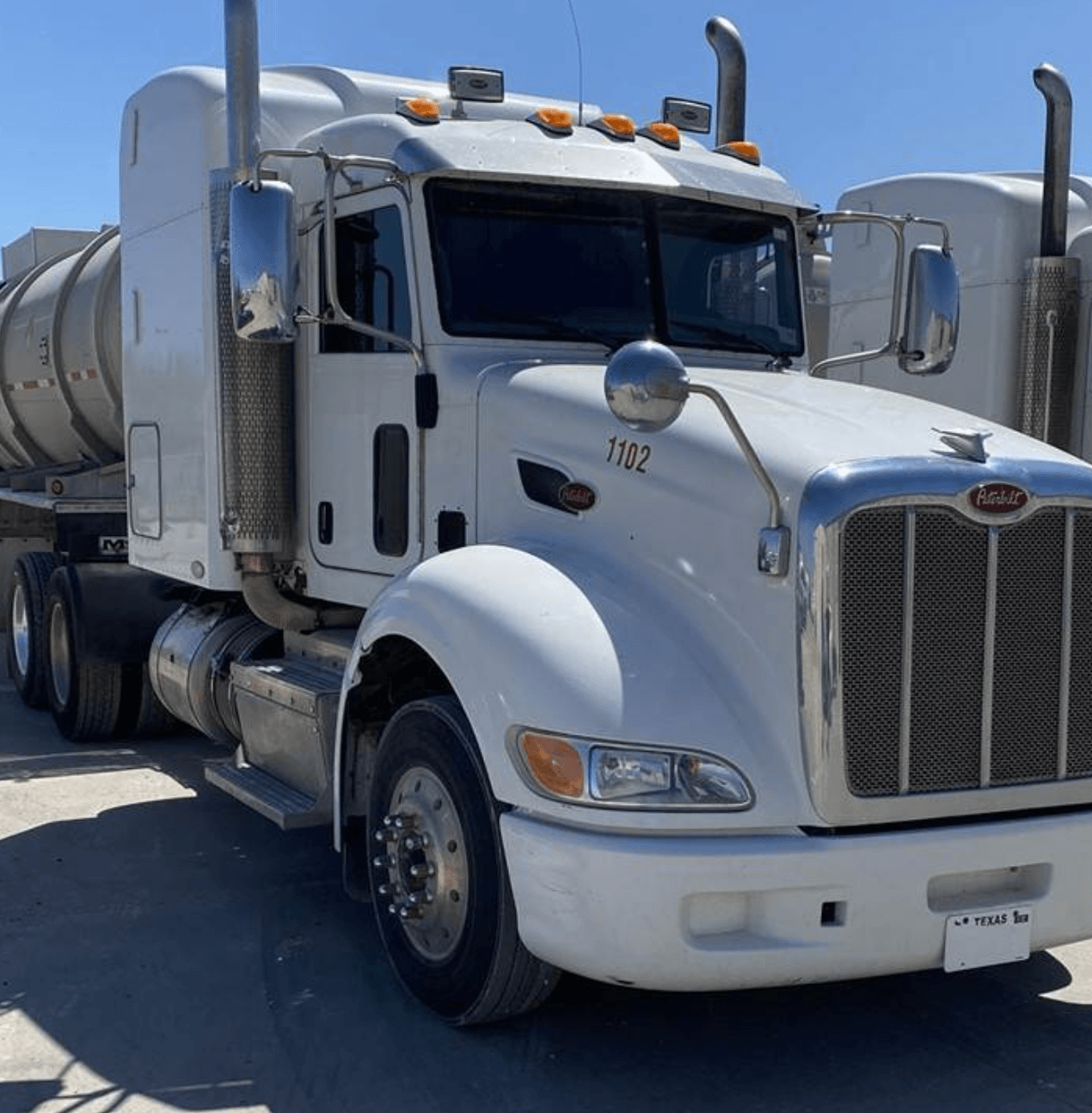 this image shows mobile truck repair in Lone Tree, CO